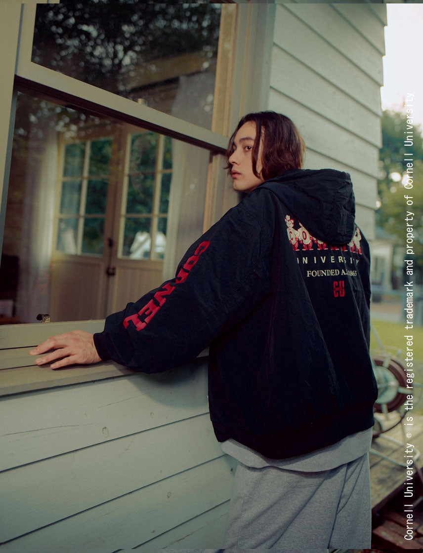 
                  
                    CORNELL  ナイロンフードジャケット
                  
                