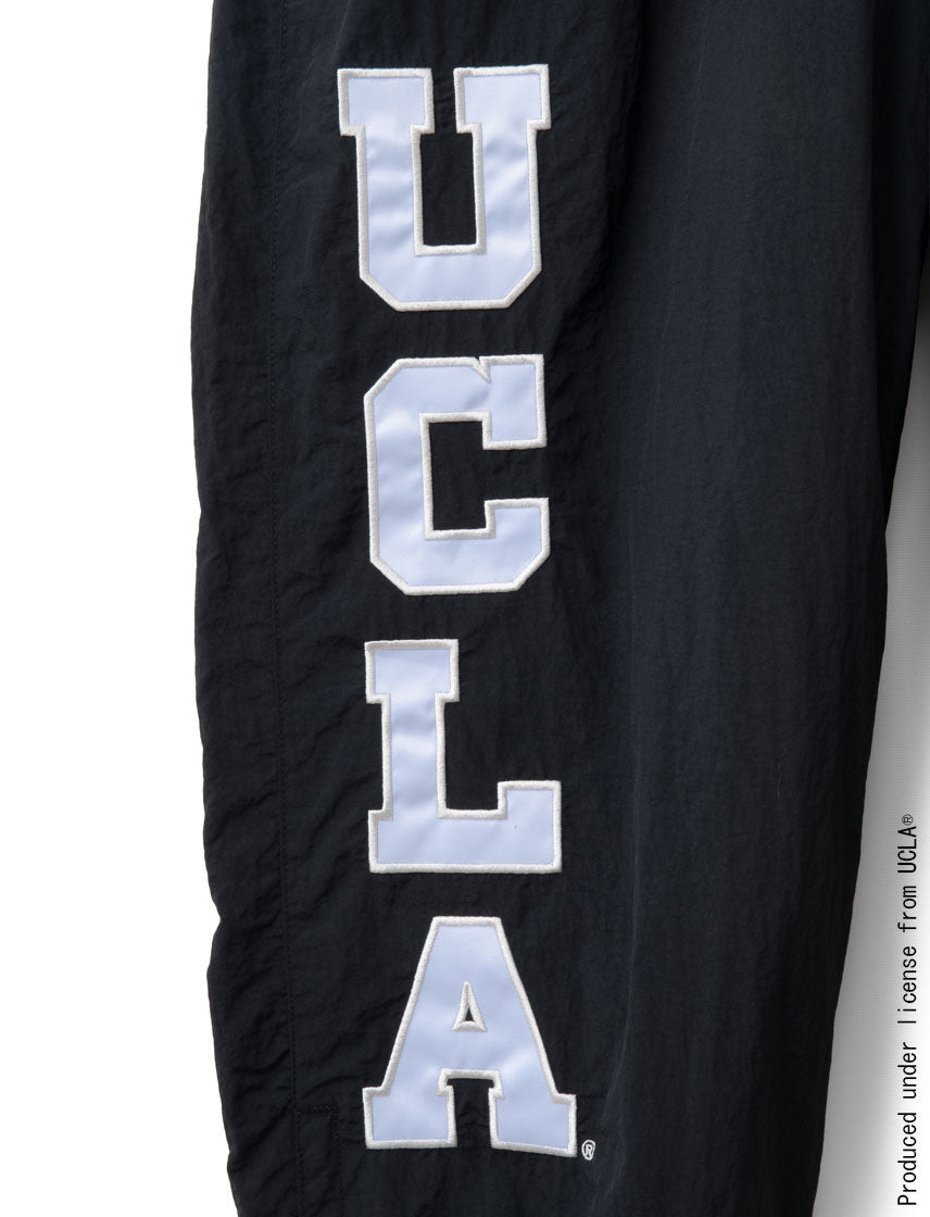
                  
                    UCLA 足球尼龍運動褲
                  
                
