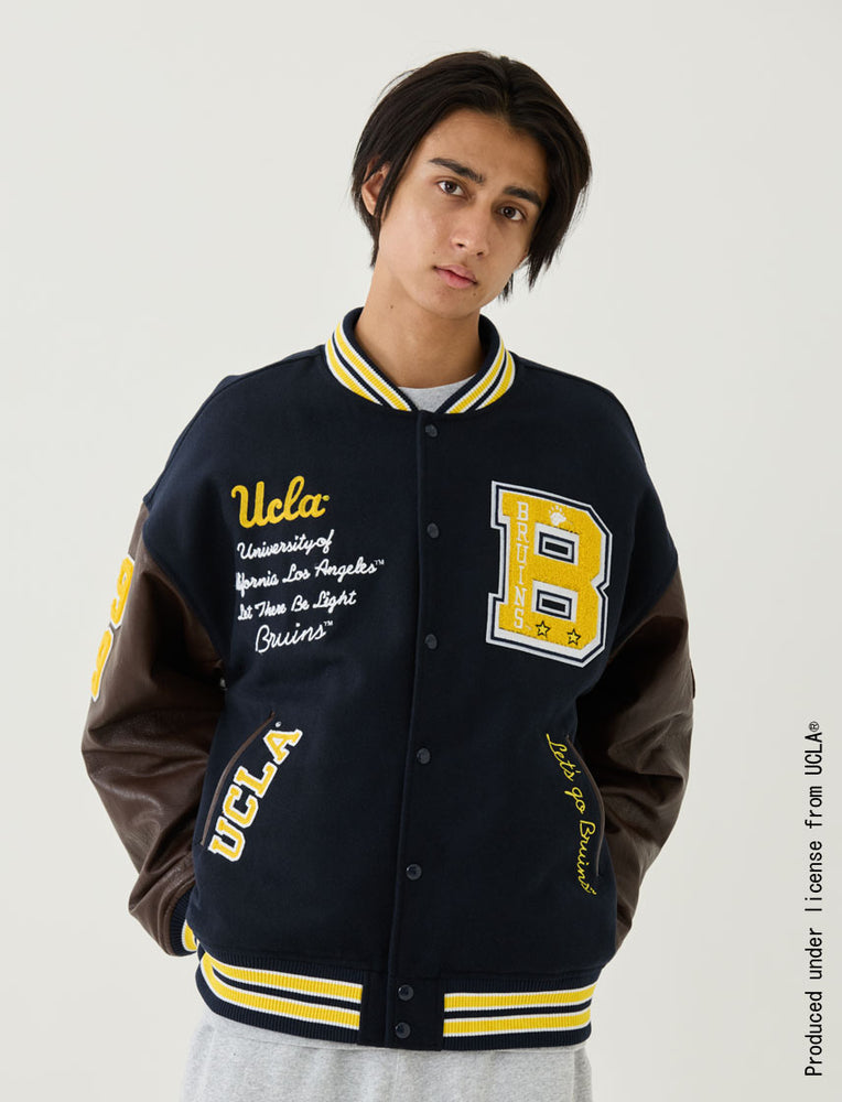 
                  
                    UCLA クラシカル中綿スタジアムジャケット
                  
                