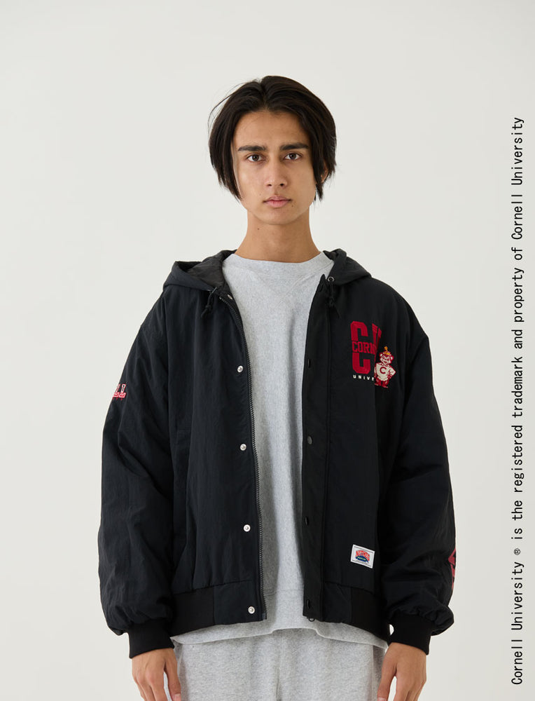
                  
                    CORNELL  ナイロンフードジャケット
                  
                