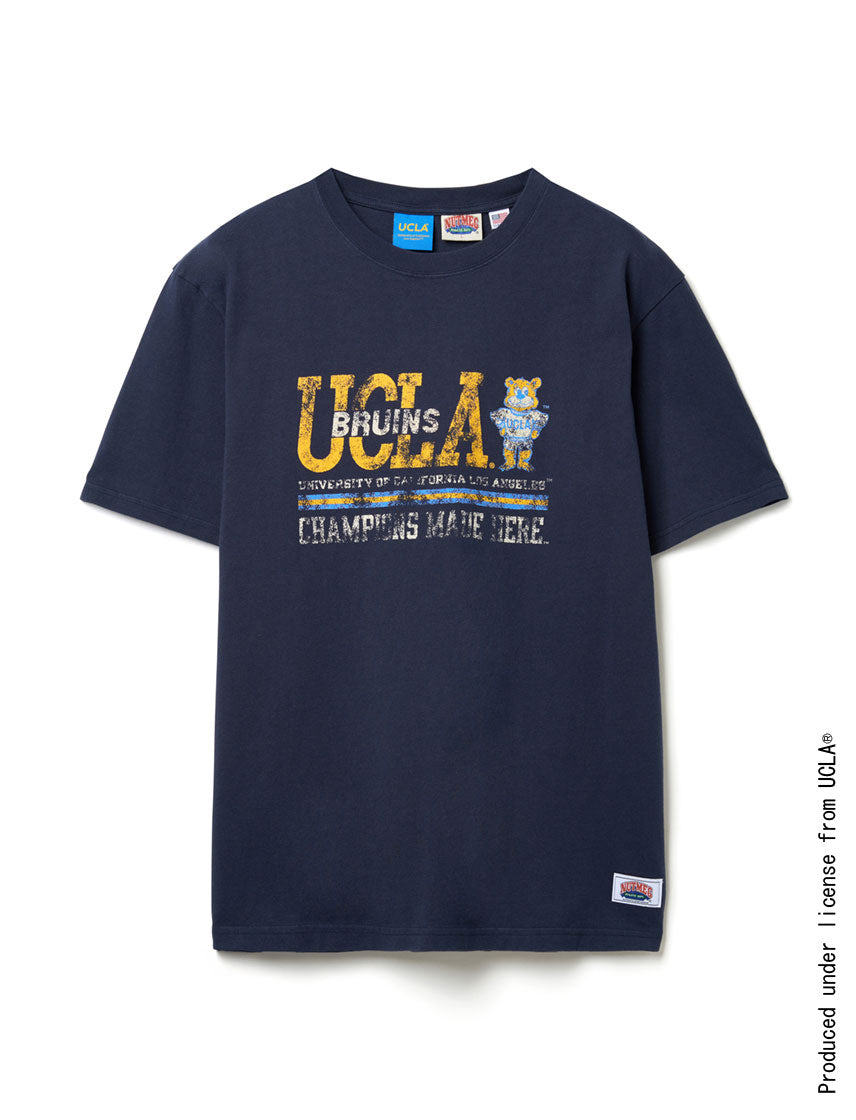 
                  
                    UCLA スローガン レギュラーシルエットT
                  
                