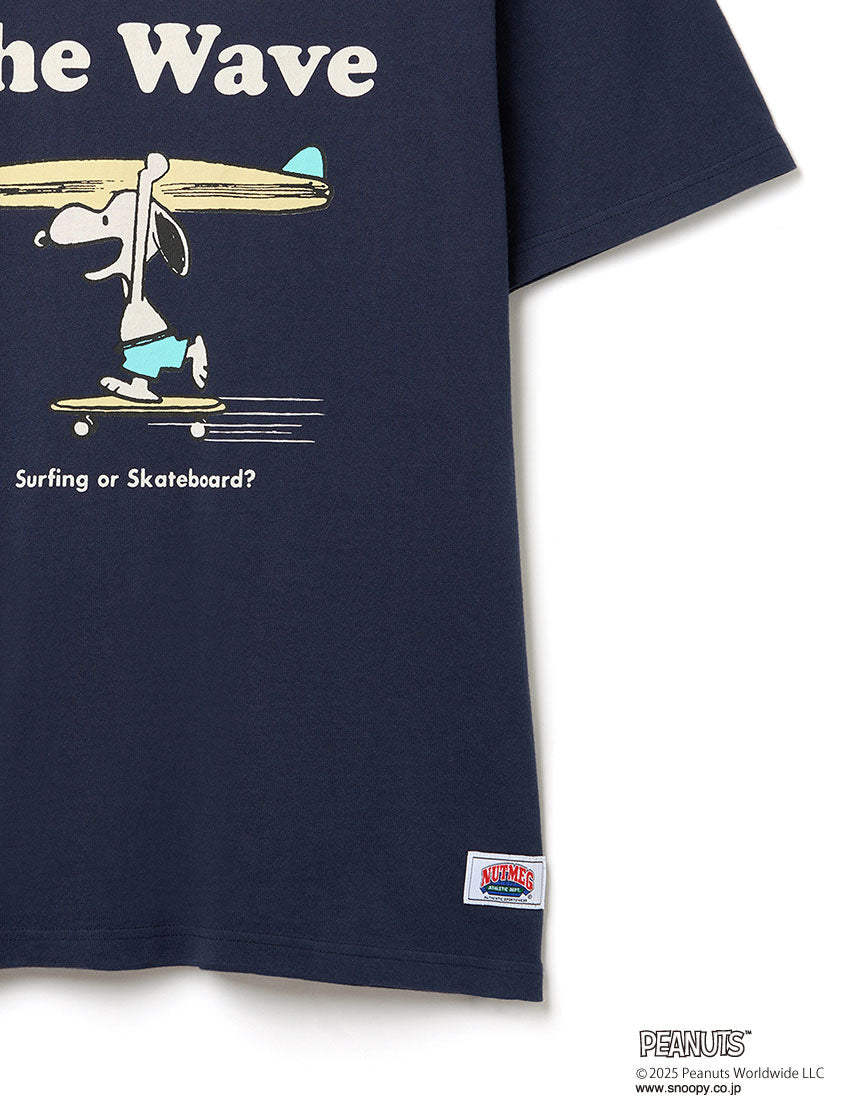 
                  
                    PEANUTS Catch The Wave T
                  
                