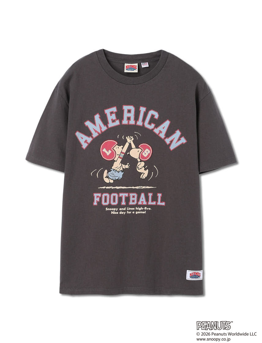 
                  
                    PEANUTS American Football Graphic T-shirt
                  
                