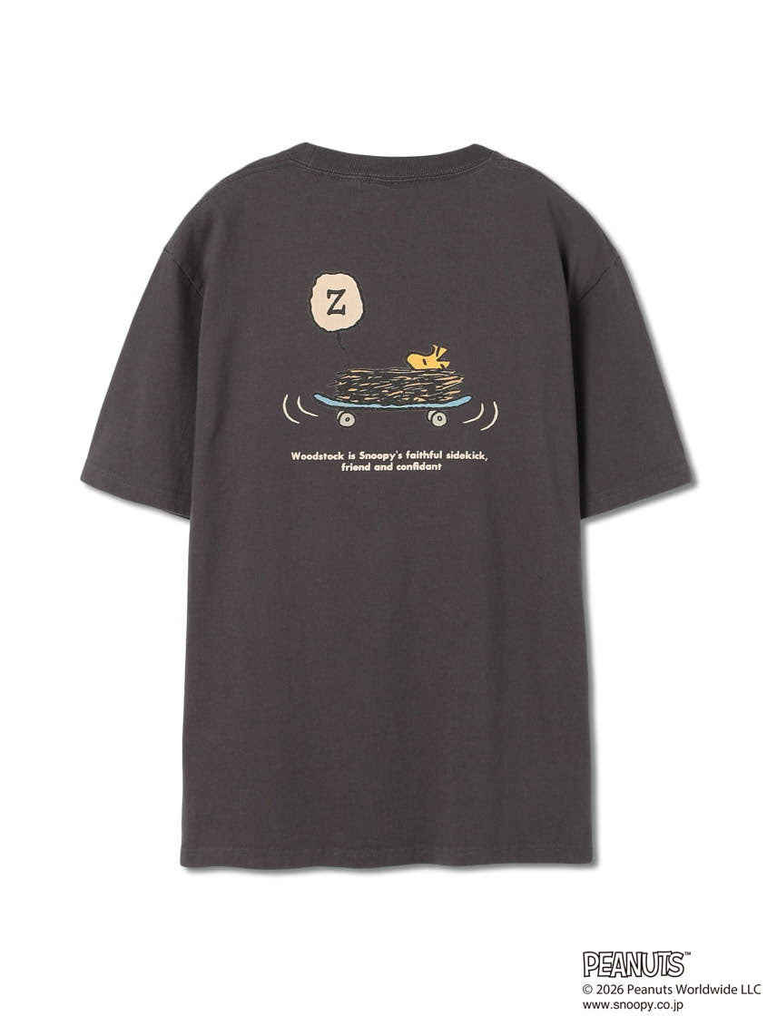 
                  
                    PEANUTS Skateboard Graphic T-Shirt
                  
                