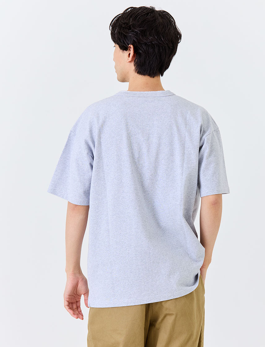 
                  
                    [NUTMEG MILLS] USA Cotton Henley Neck T-shirt
                  
                