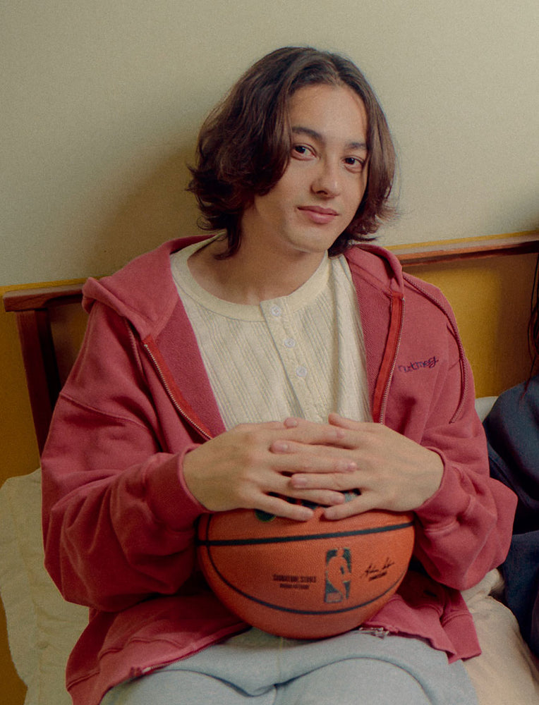 
                  
                    製品加工 フルZIPパーカー
                  
                