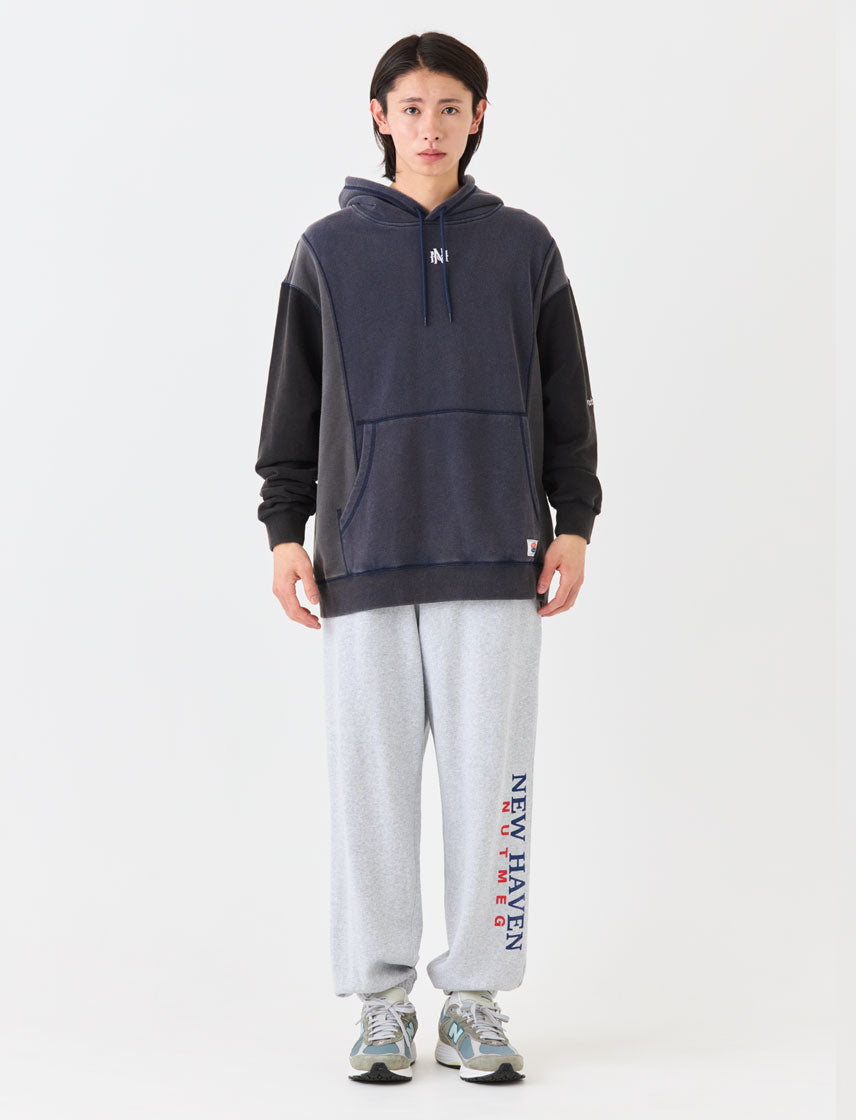 
                  
                    ケミカルウォッシュ 切替BIGプルパーカー
                  
                