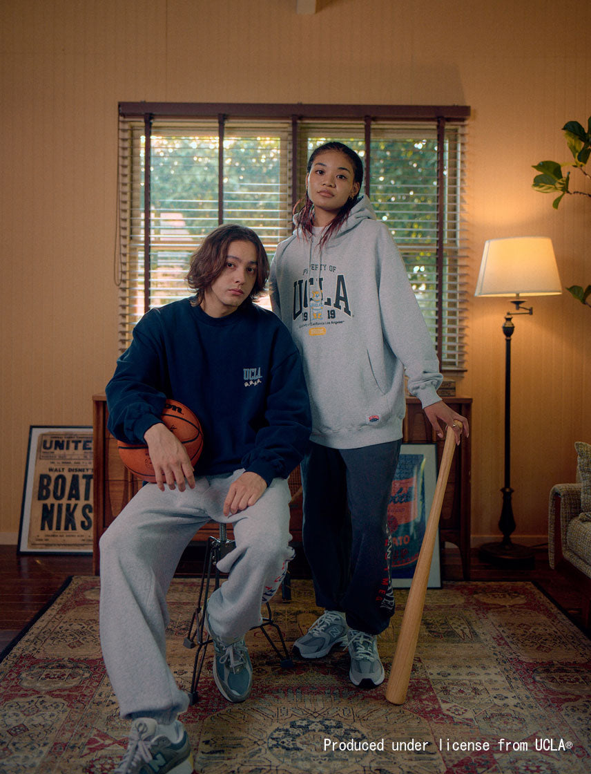 
                  
                    UCLA カレッジアーチロゴ プルパーカー
                  
                